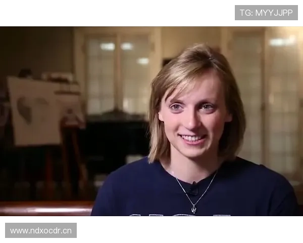 凯蒂·莱德基训练完顺手买下整条泳道当私人车库？